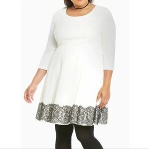 Torrid 00 White Lace skater dress